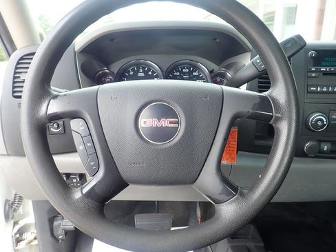 Used 2012 GMC Sierra 2500 W/T w/ Snow Plow Prep Package image 8