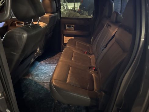 Used 2014 Ford F150 Platinum image 10