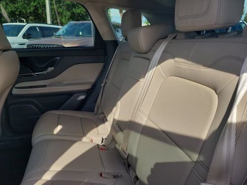 Certified 2023 Lincoln Corsair Reserve FWD image 16