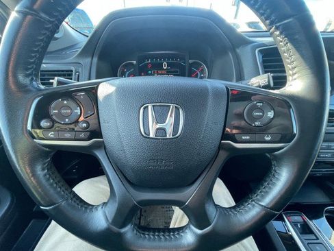 Used 2019 Honda Pilot Touring image 28