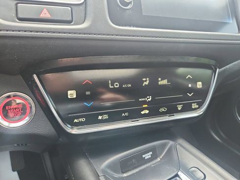 Used 2022 Honda HR-V EX image 21