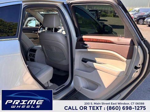 Used 2014 Cadillac SRX Luxury w/ Driver Awareness Package AWD/4WD image 13
