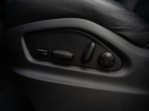 Certified 2023 Porsche Cayenne S AWD/4WD image 20