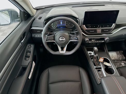 New 2026 Nissan Altima 2.5 SR w/ SR Premium Package AWD/4WD image 29