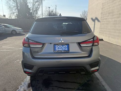 Used 2024 Mitsubishi Outlander Sport SE image 3