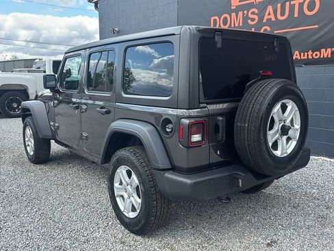 Used 2020 Jeep Wrangler Unlimited Sport S AWD/4WD image 3