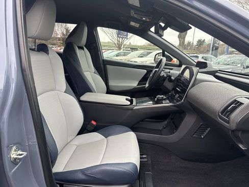 Used 2023 Subaru Solterra AWD image 28