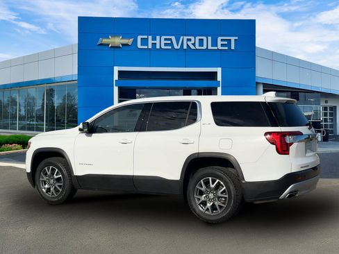 Certified 2022 GMC Acadia SLE image 8