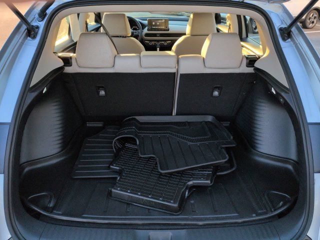 Used 2024 Honda HR-V LX image 13