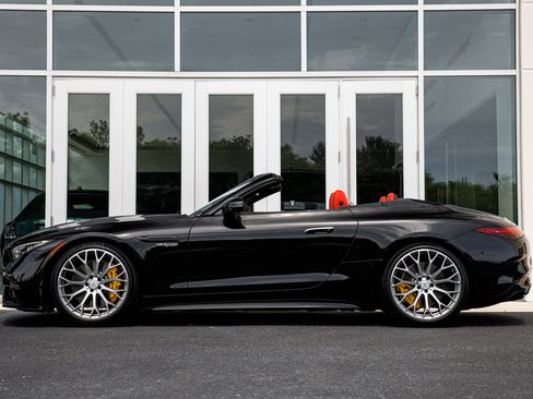 Used 2022 Mercedes-Benz SL 63 AMG 4MATIC image 8