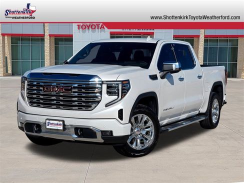 Used 2024 GMC Sierra 1500 Denali w/ Technology Package image 1