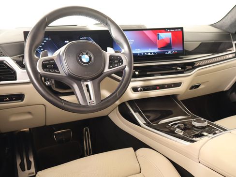 Used 2024 BMW X7 M60i w/ Executive Package AWD/4WD image 2