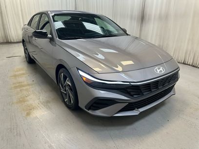 Certified 2025 Hyundai Elantra Sport w/ Cargo Package