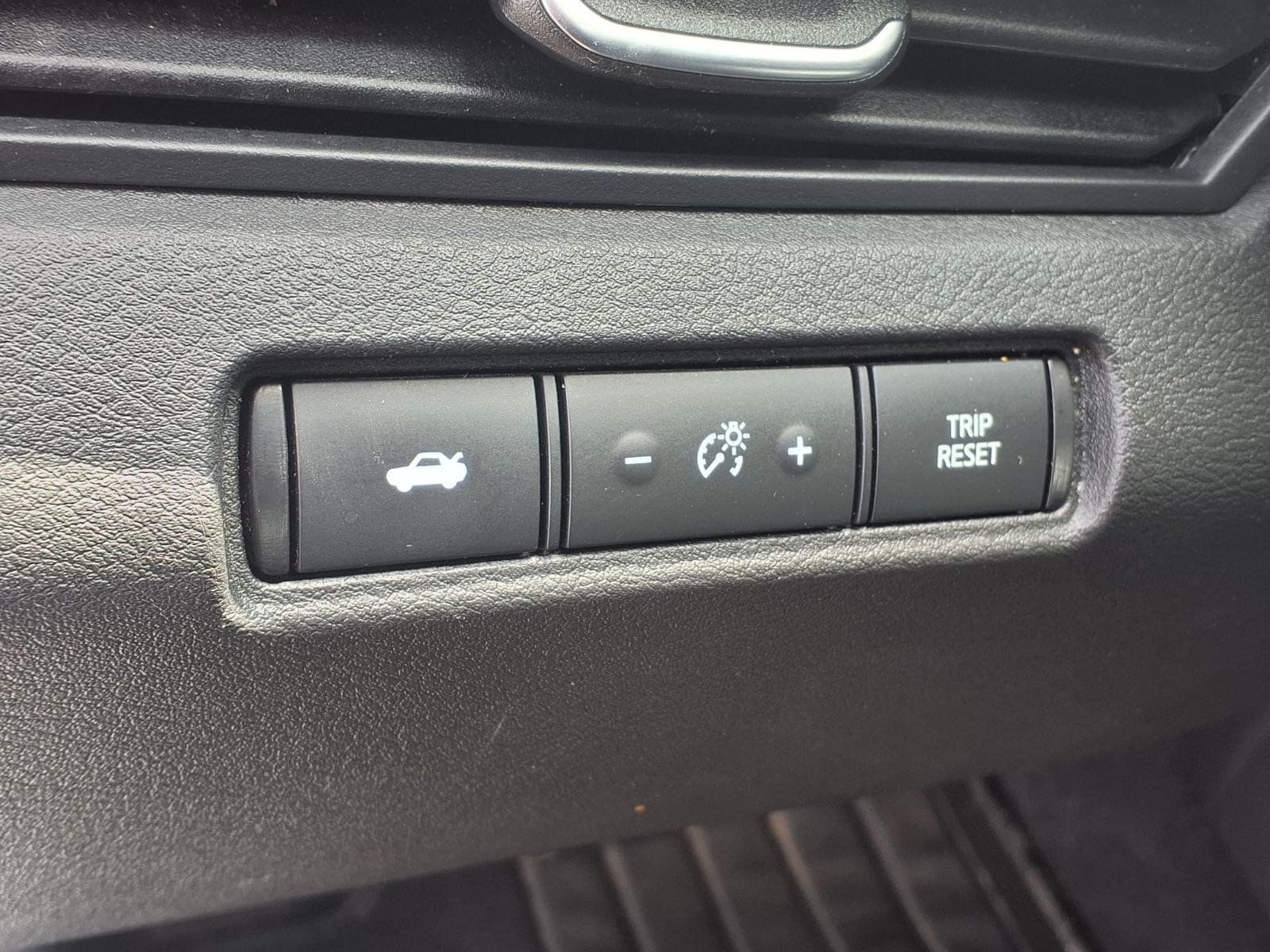 Used 2024 Nissan Altima 2.5 SV FWD image 20