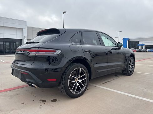 Used 2022 Porsche Macan image 5