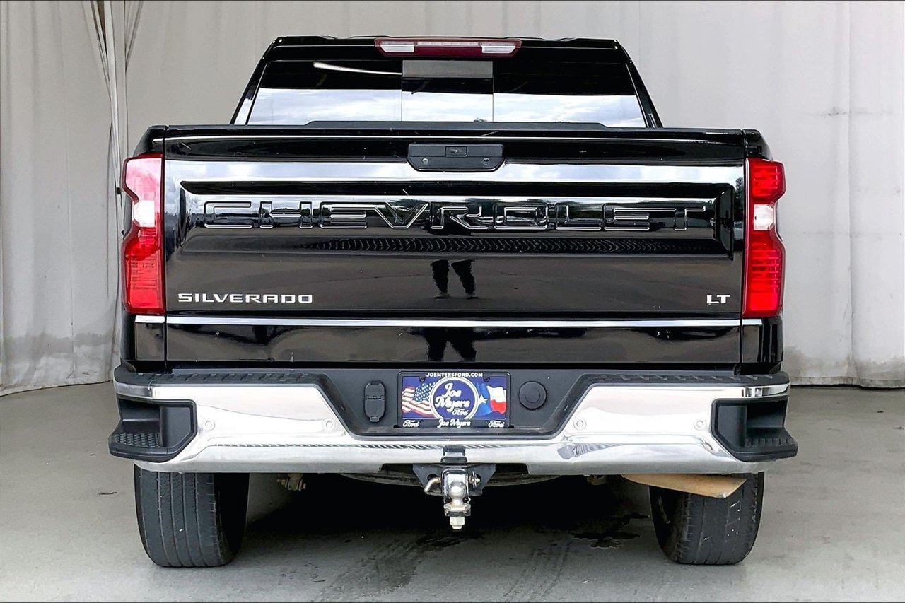 Used 2020 Chevrolet Silverado 1500 LT w/ Texas Edition RWD image 4