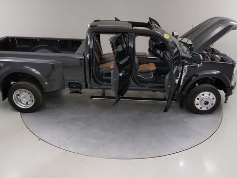 Certified 2024 Ford F450 Platinum w/ FX4 Off-Road Package AWD/4WD image 52