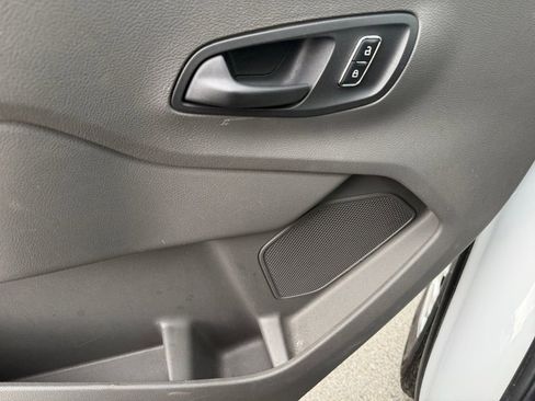 Used 2023 Ford Transit 350 XLT image 14