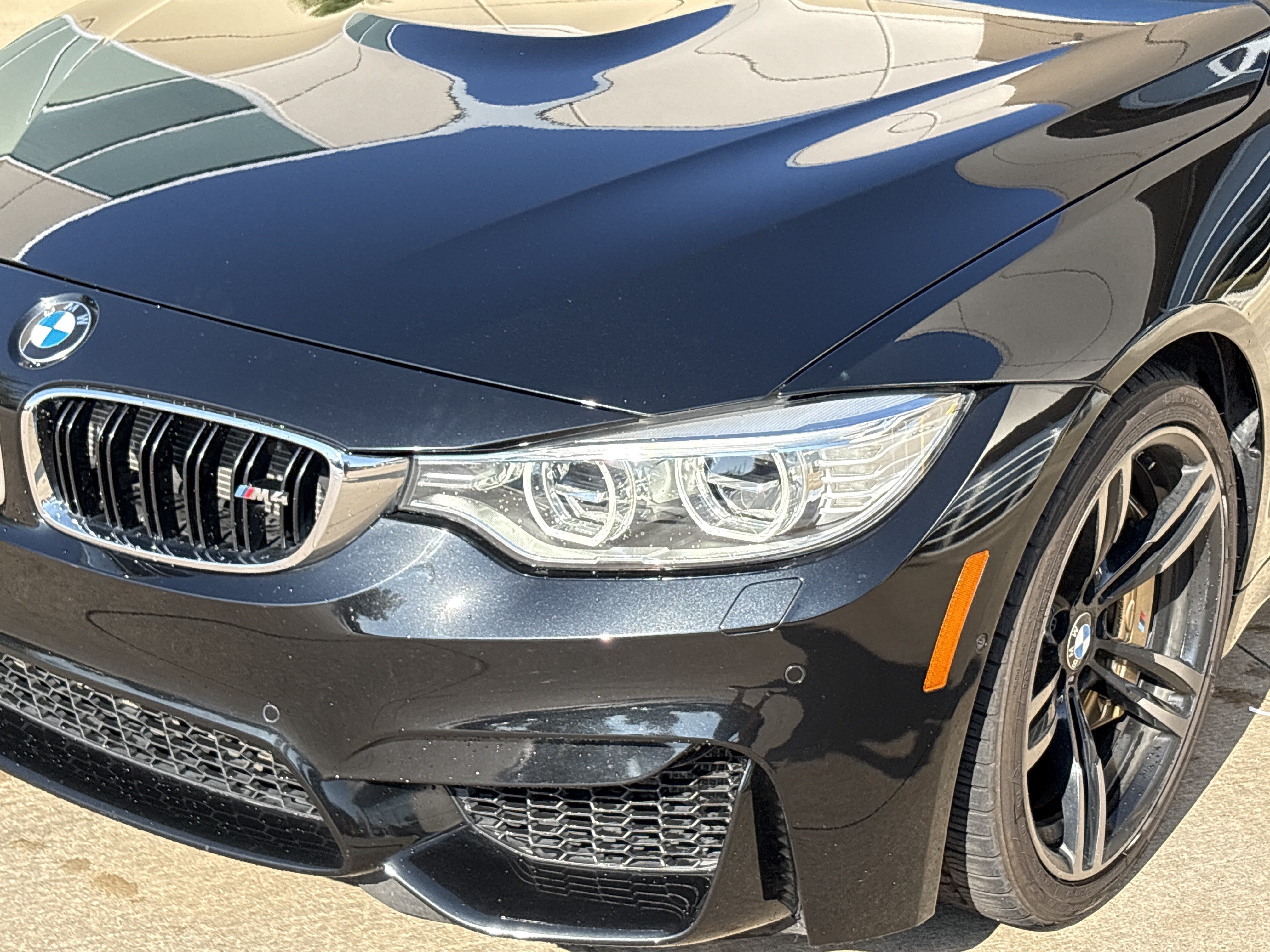 Used 2015 BMW M4 Convertible RWD image 6