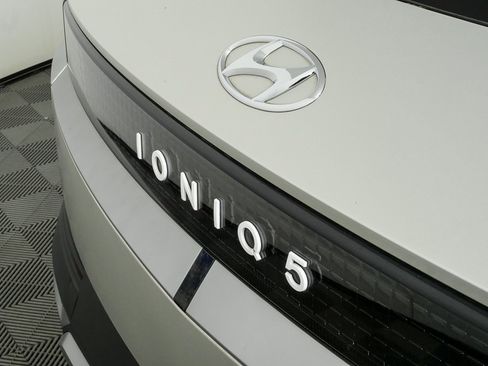 Used 2023 Hyundai Ioniq 5 SEL image 35