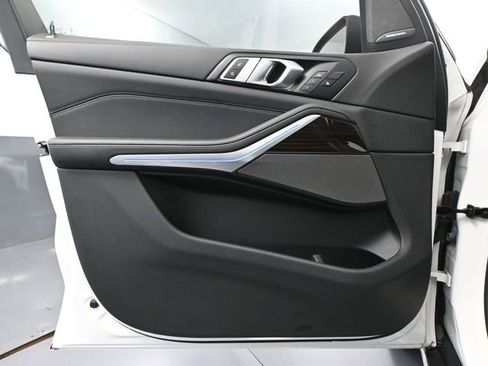 Used 2024 BMW X5 xDrive40i image 19