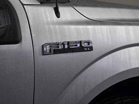 Used 2015 Ford F150 XL w/ Equipment Group 101A Mid image 10