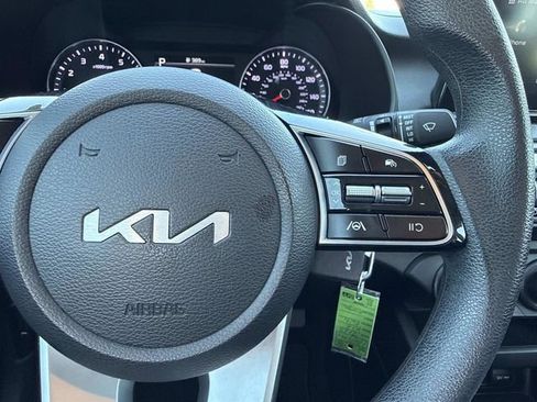 Used 2023 Kia Forte LXS FWD image 16