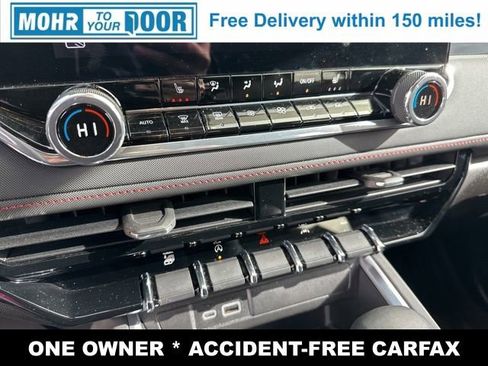 Used 2024 Chevrolet Colorado Z71 w/ Z71 Convenience Package 2 image 17