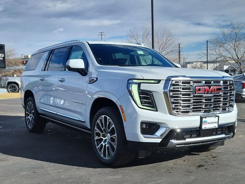 New 2026 GMC Yukon XL Denali w/ Denali Reserve Package image 2