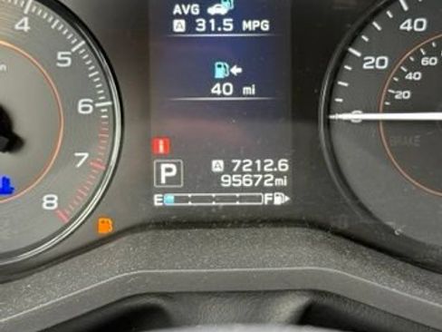 Used 2018 Subaru Crosstrek 2.0i Premium w/ Eyesight System AWD/4WD image 5