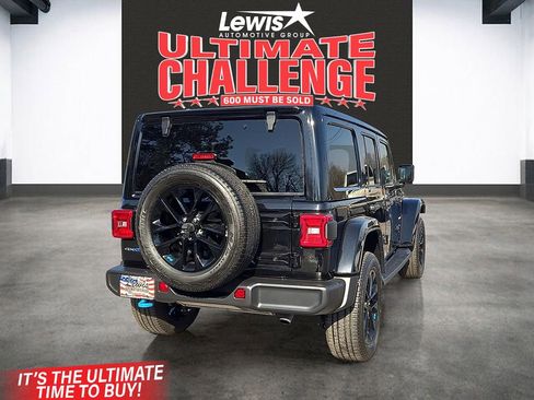 Used 2023 Jeep Wrangler Unlimited Sahara image 4