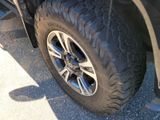 Used 2017 Toyota Tacoma TRD Sport image 4