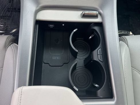 Used 2024 Hyundai Palisade Calligraphy FWD image 23