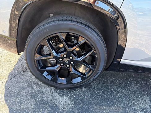 Certified 2024 Chevrolet Traverse RS w/ LPO, Floor Liner Package AWD/4WD image 29