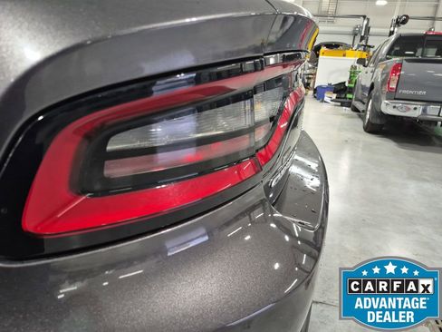 Used 2022 Dodge Charger SXT RWD image 43