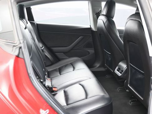 Used 2018 Tesla Model 3 Long Range image 36