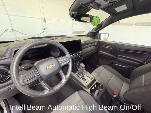 Used 2023 Chevrolet Colorado W/T RWD image 13
