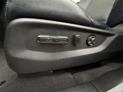 Used 2018 Honda CR-V EX-L image 23