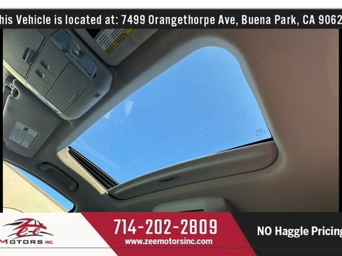 Used 2019 Toyota Sequoia Platinum w/ Carpet Mat Package (TMS) AWD/4WD image 32