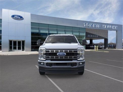 New 2025 Ford F350 XL w/ XL Chrome Package AWD/4WD image 6