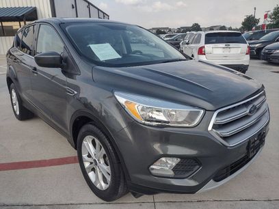 Used 2017 Ford Escape SE