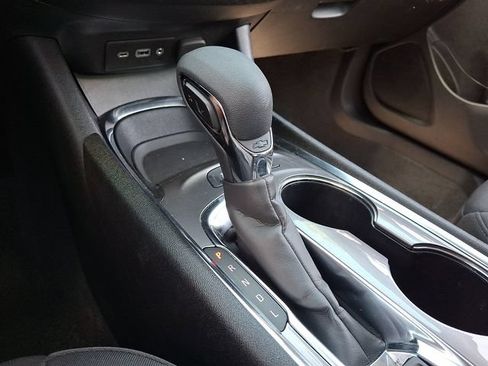 Certified 2025 Chevrolet Malibu LT FWD image 14