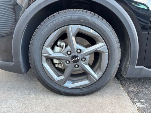 Used 2025 Kia K4 FWD image 29