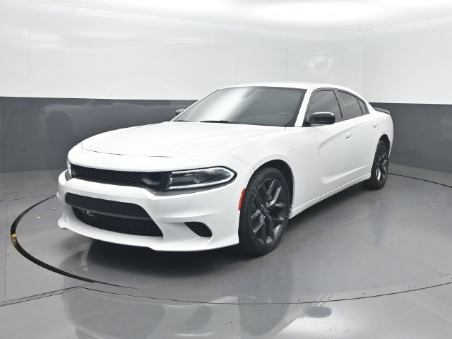 Used 2021 Dodge Charger SXT w/ Blacktop Package RWD image 1