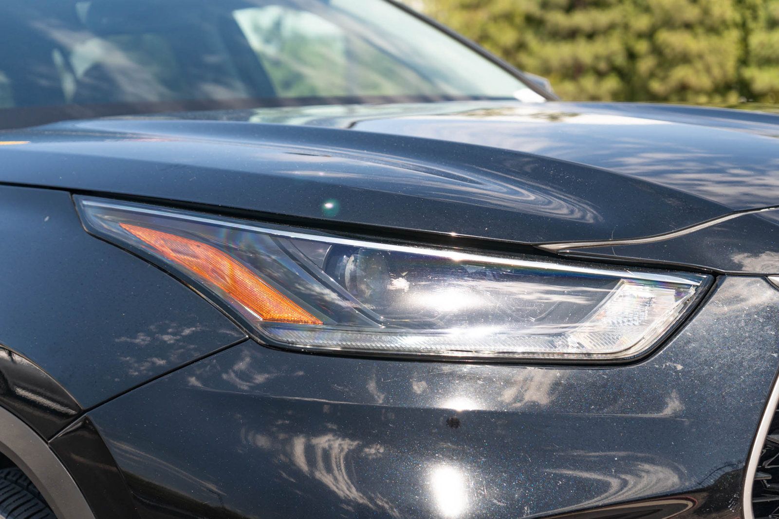 Certified 2021 Toyota Highlander XLE AWD/4WD image 13