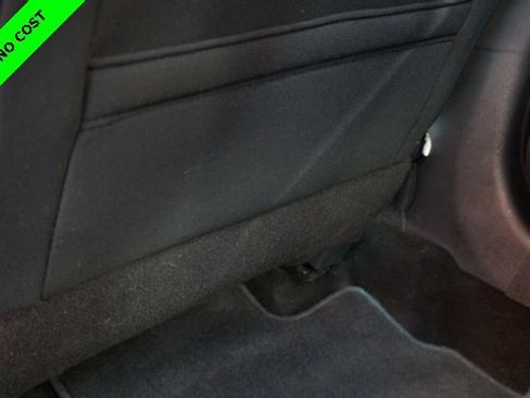 Certified 2022 Nissan Sentra SV image 38