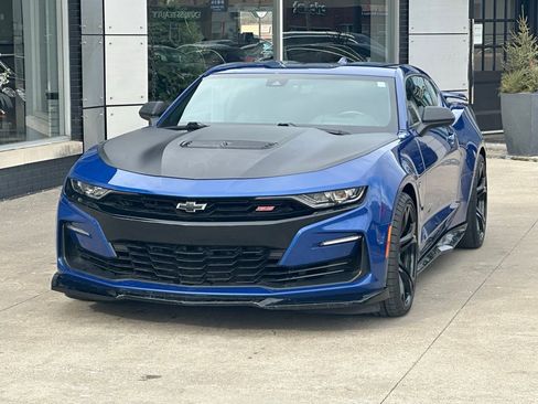 Used 2020 Chevrolet Camaro SS image 1