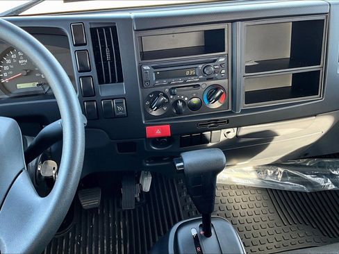 New 2025 Chevrolet Low Cab Forward image 7