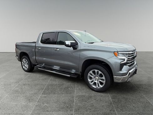 New 2026 Chevrolet Silverado 1500 LTZ w/ LTZ Premium Package image 7