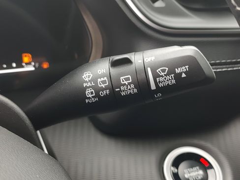 New 2025 Jeep Grand Cherokee L Altitude RWD image 23